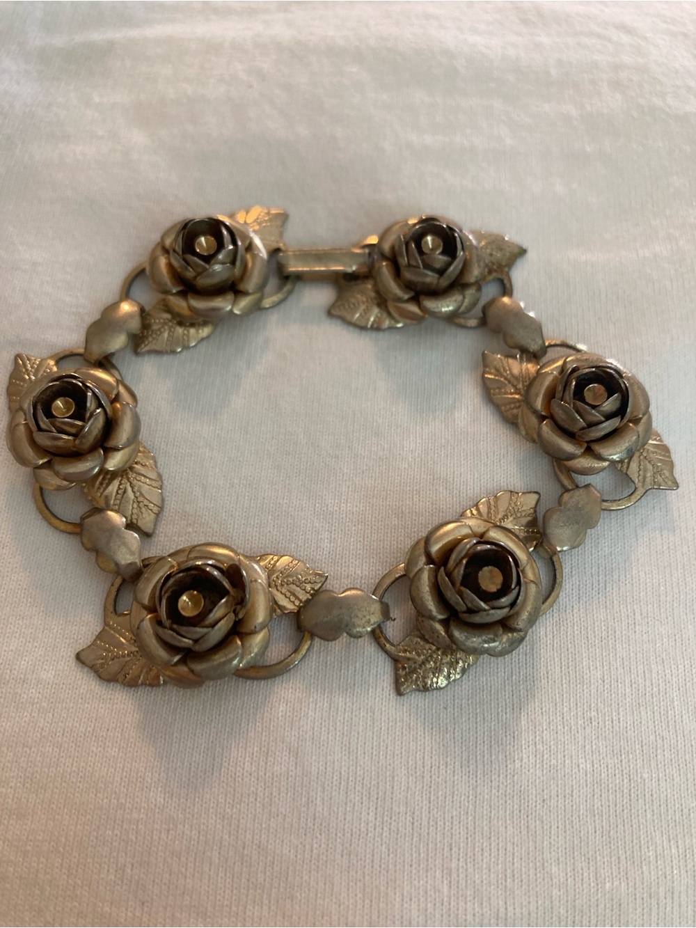 Detailed Ornate Roses Flowers Leaves Vintage Romantic Bracelet
